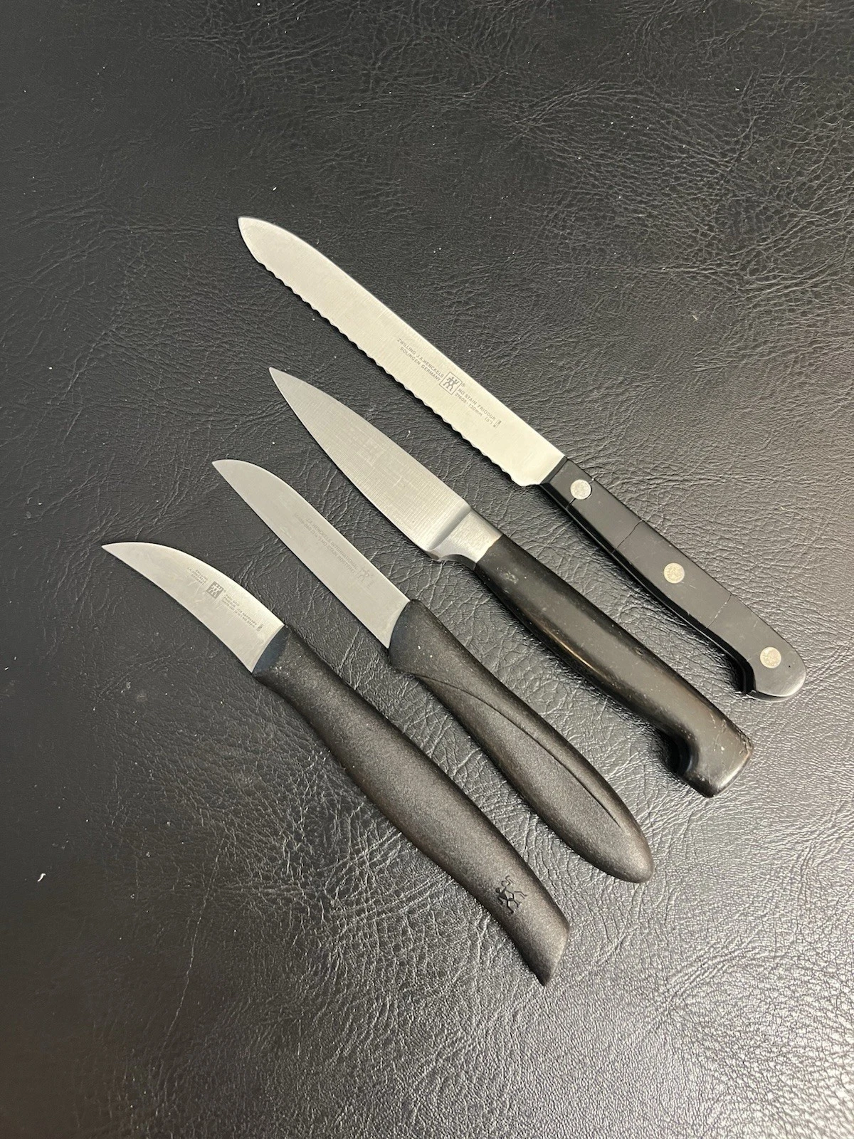 Lot Of 4 Mixed ZWILLING J.A. Henckels Knives Paring Utility Knife Germany /Spain
Opens in a new wind