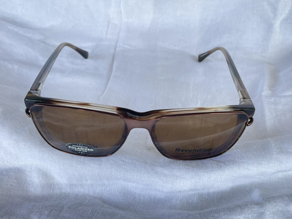 Revolution Kingman Brown 54 x 18 140 mm Eyeglass Frame Case and Magnetic Clip - Image 3 of 4