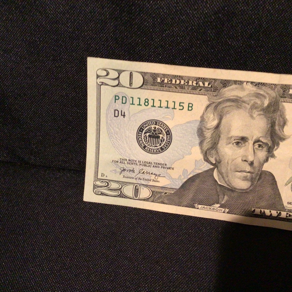 6 of a kind LUCKY 1s FANCY SERIAL NUMBER $20 DOLLAR BILL 11811115 (2017A) - Image 2 of 4