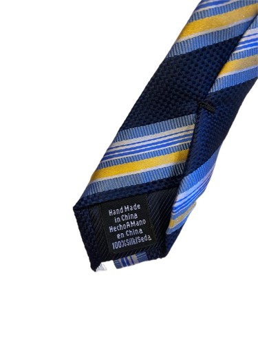 Hathaway Men's Pure Silk Neck Tie Red with Blue Gold Diagonal Stripes New in Box - Picture 5 of 6