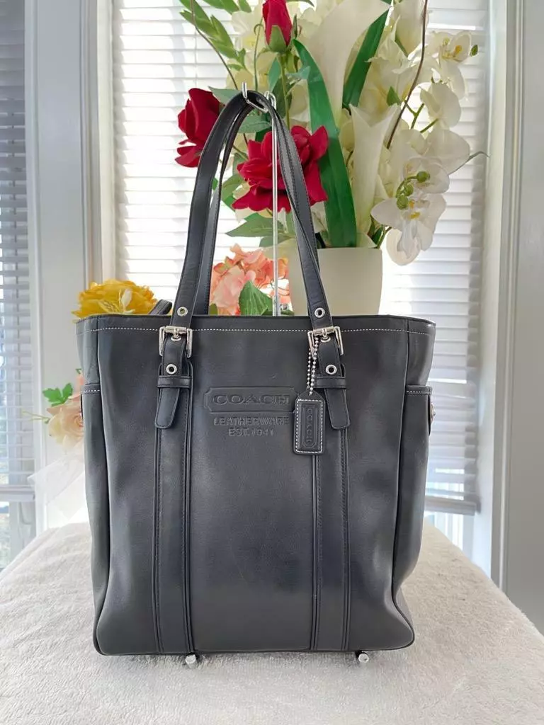 COACH Hamptons Black Leather LUNCH Tote Shoulder Bag 8E92 180