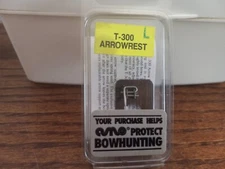 Cavalier Archery Arrow Rest T300 Left Hand Silver Color