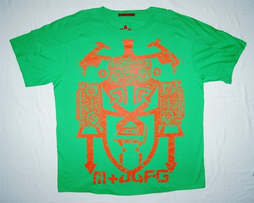 Mens MARITHE FRANCOIS GIRBAUD NYC T-Shirt Size 2XL Boom Box Cassettes - Picture 2 of 8
