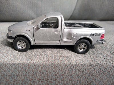 ford f 150 diecast model truck
