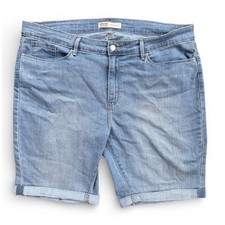 Signature by Levi Strauss Bermuda Shorts Women 18 Medium Wash Excellent Cuffed