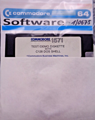 COMMODORE 128 -- 1571 TEST/DEMO DISKETTE WITH C128 DOS SHELL (COMMODORE - DISK)