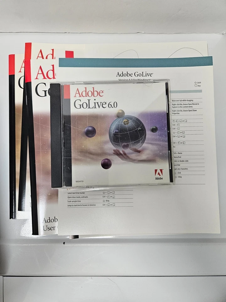 Adobe LiveMotion 2.0 & GoLive 6.0 For Mac 2000 Professional Web Graphics 2 Sets - Image 4 of 4
