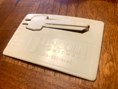 1980s Lincoln AXXCESS 8005-X Emergency Plastic Credit Card Wallet