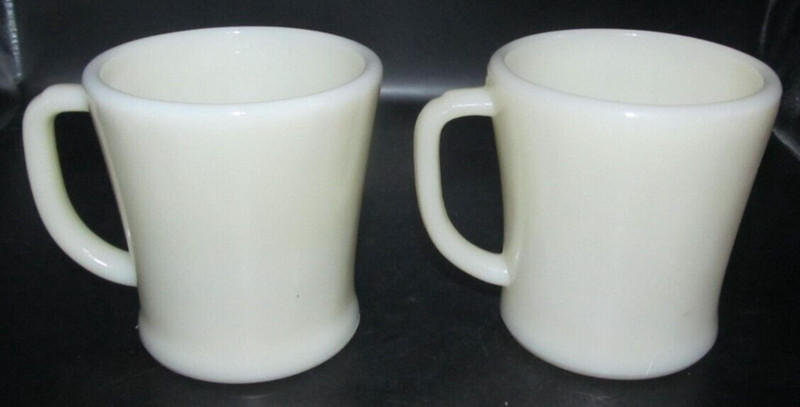 2 Fire King Off White Glass Oven Ware D Handle Coffee Mug Cup Made In USA