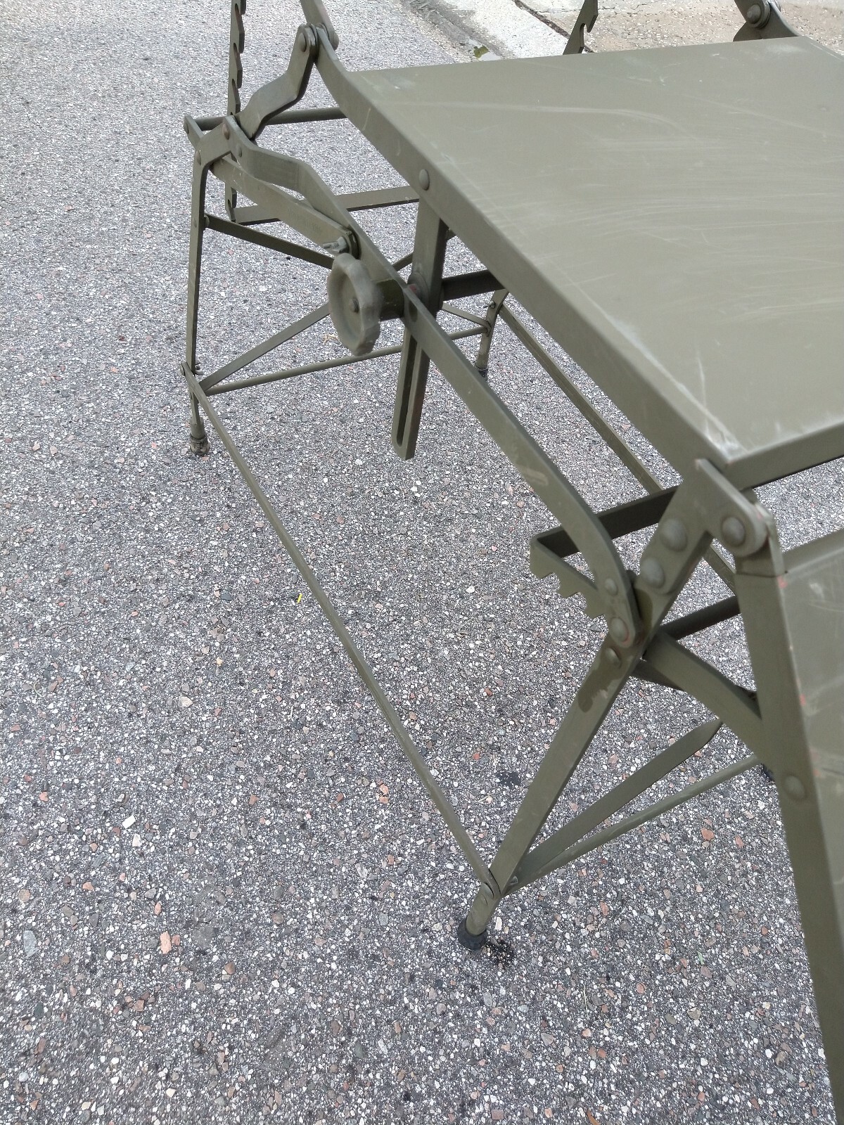 Military Army Field First Aid Operating Table Bed Metal Folding