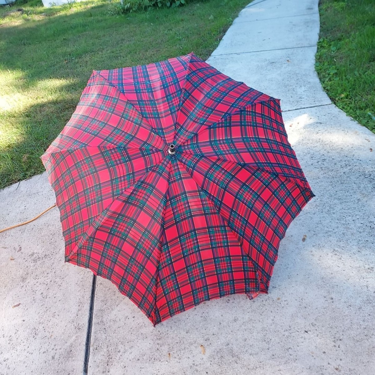 choosinf patio umbrella stand Maximize Outdoor Safety: Patio Umbrella and Base Matchup