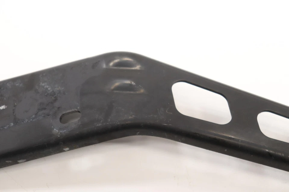 Soporte de montaje de escape delantero izquierdo Jeep Grand Cherokee WK 2014-2022 OEM 68166084AA Foto 3 de 4