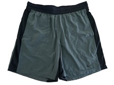 Nike Standard Fit Dri-Fit Men Gray Black Drawstring Shorts Sz L