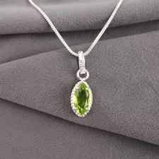 Peridot Gemstone Handmade 925 Sterling Silver Jewelry Pendant Gift For Wife