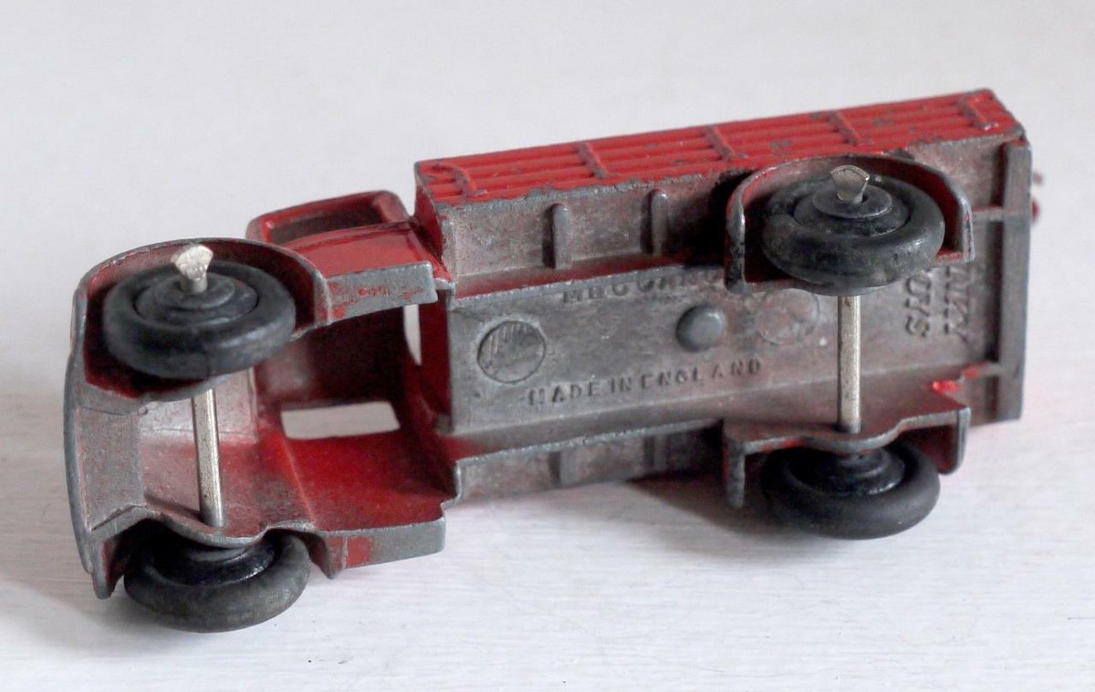 Dinky Toys GB Bedford TK dépanneuse "auto service&quot