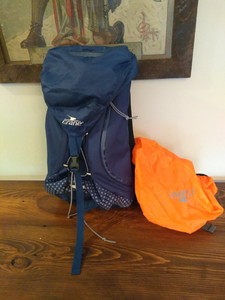 crane hiking backpack