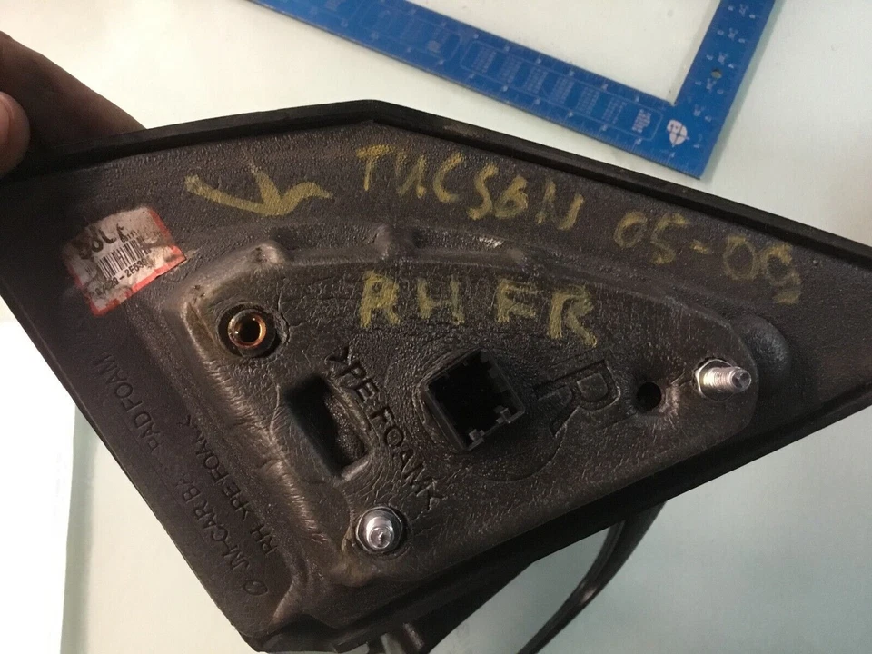 05 06 07 08 09 Espejo retrovisor puerta exterior derecha hyundai tucson r Foto 3 de 4