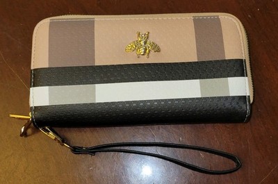 ''Queen Bee'' Women's Wristlet Wallet, Zip Around