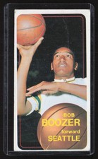 1970-71 Topps #41 Bob Boozer - VG - crease - Set Break!
