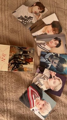 Stray Kids LOMO Card Non-Sport Trading Card Lot Multiple Photo Cards Collection