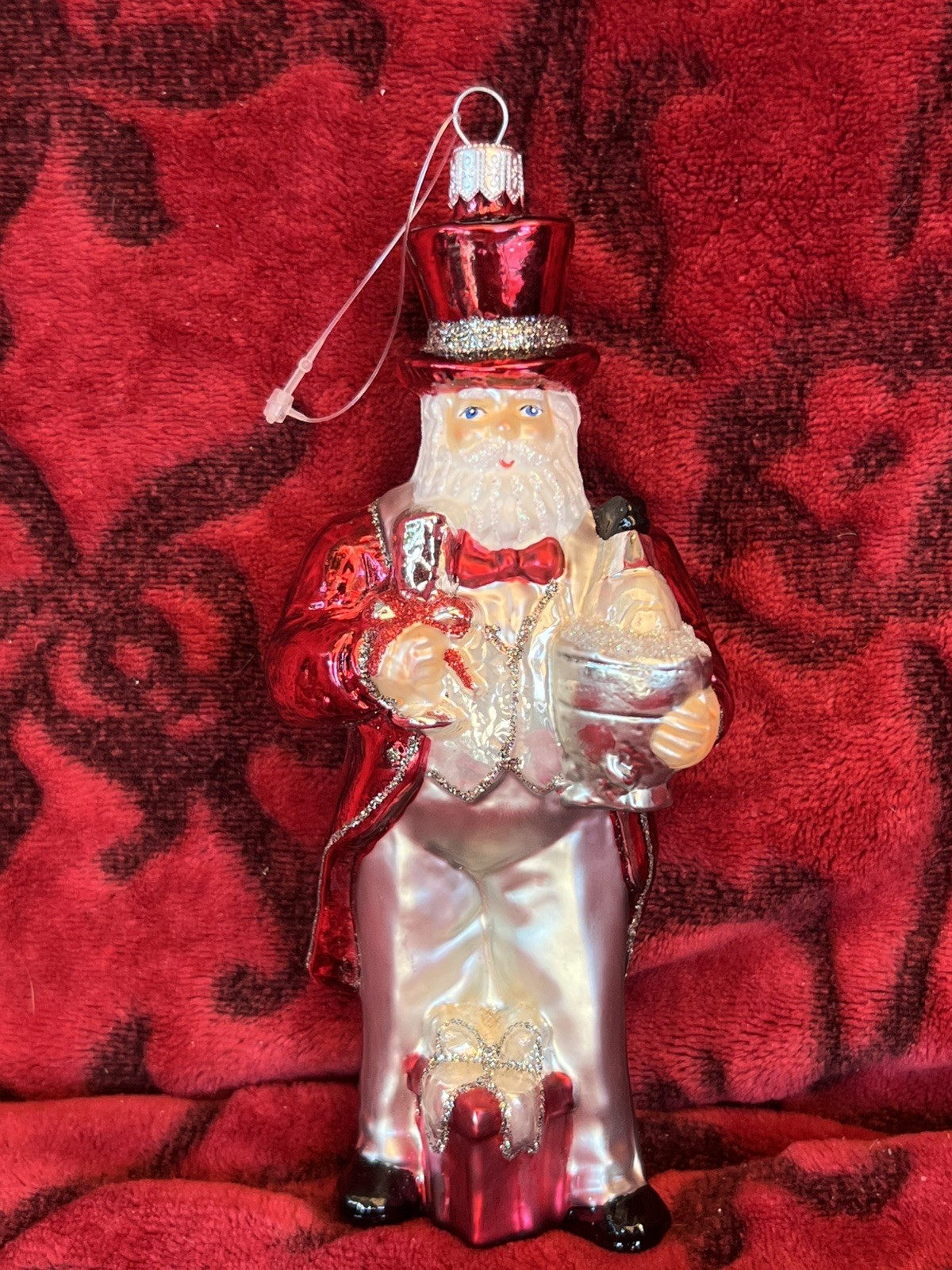 DILLARDS TRIMSETTER Christmas ORNAMENT Santa BLOWN GLASS Made In POLAND