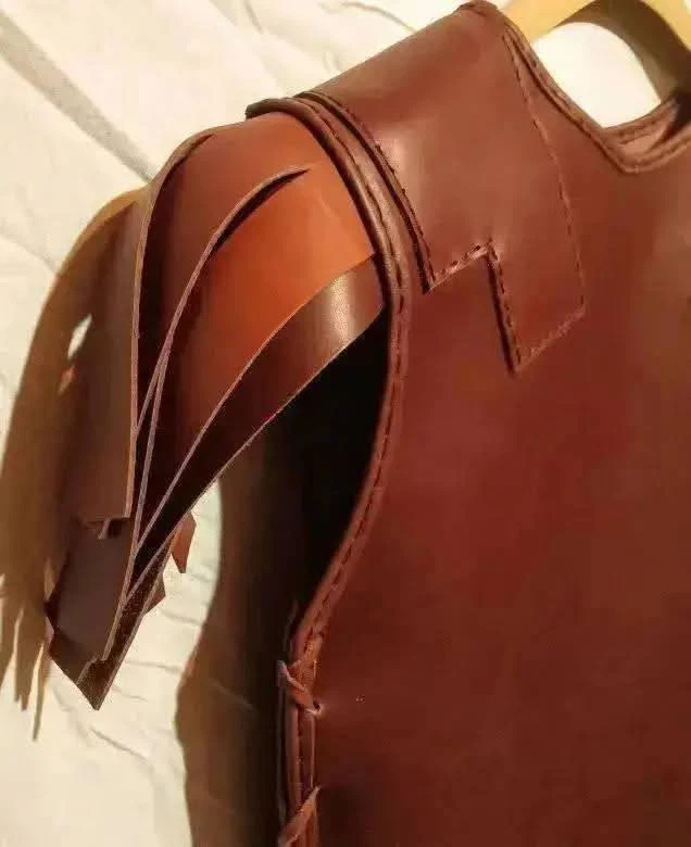 Subarmalis romano | Armadura de cuero medieval sin mangas cuero grueso Gambesón Foto 2 de 4