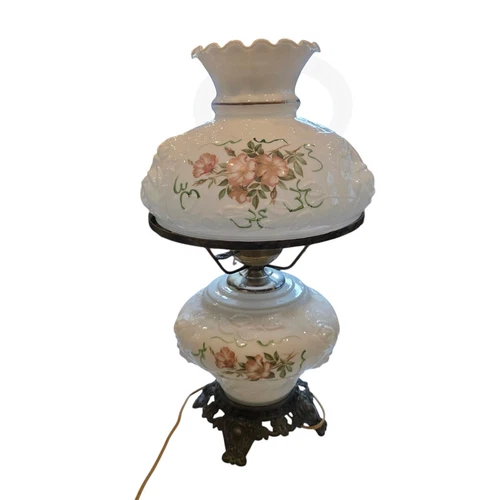 Vintage Gone with the Wind style lamp Floral Pattern 3 Way 19.5" tall Works
