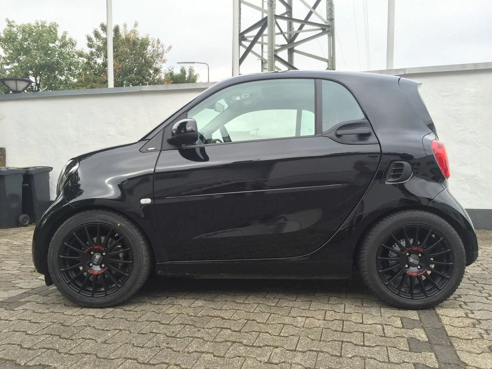 Winterräder smart 453 fortwo forfour OZ Superturismo schwarz 16 Zoll Kumho RDKS - Bild 4 von 4