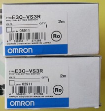 E3C-VS3R One NEW Omron Photoelectric Switch E...
