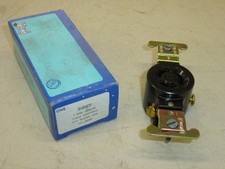 NOS EAGLE 15A -125/250V SINGLE RECEPTACLE 3-WIRE EAGALOK, NO. 897