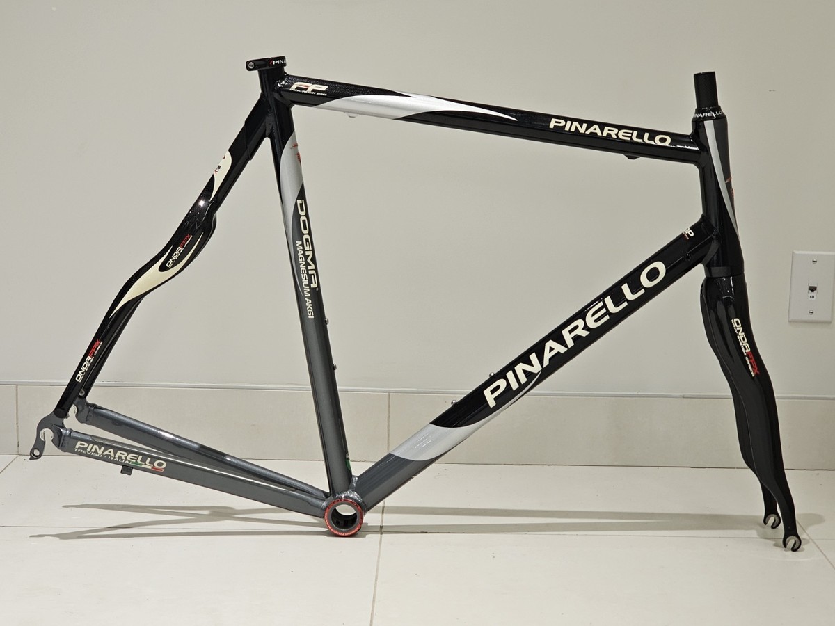 Pinarello Dogma FP Magnesium AK61 Road Frameset 58cm New Onda Fork