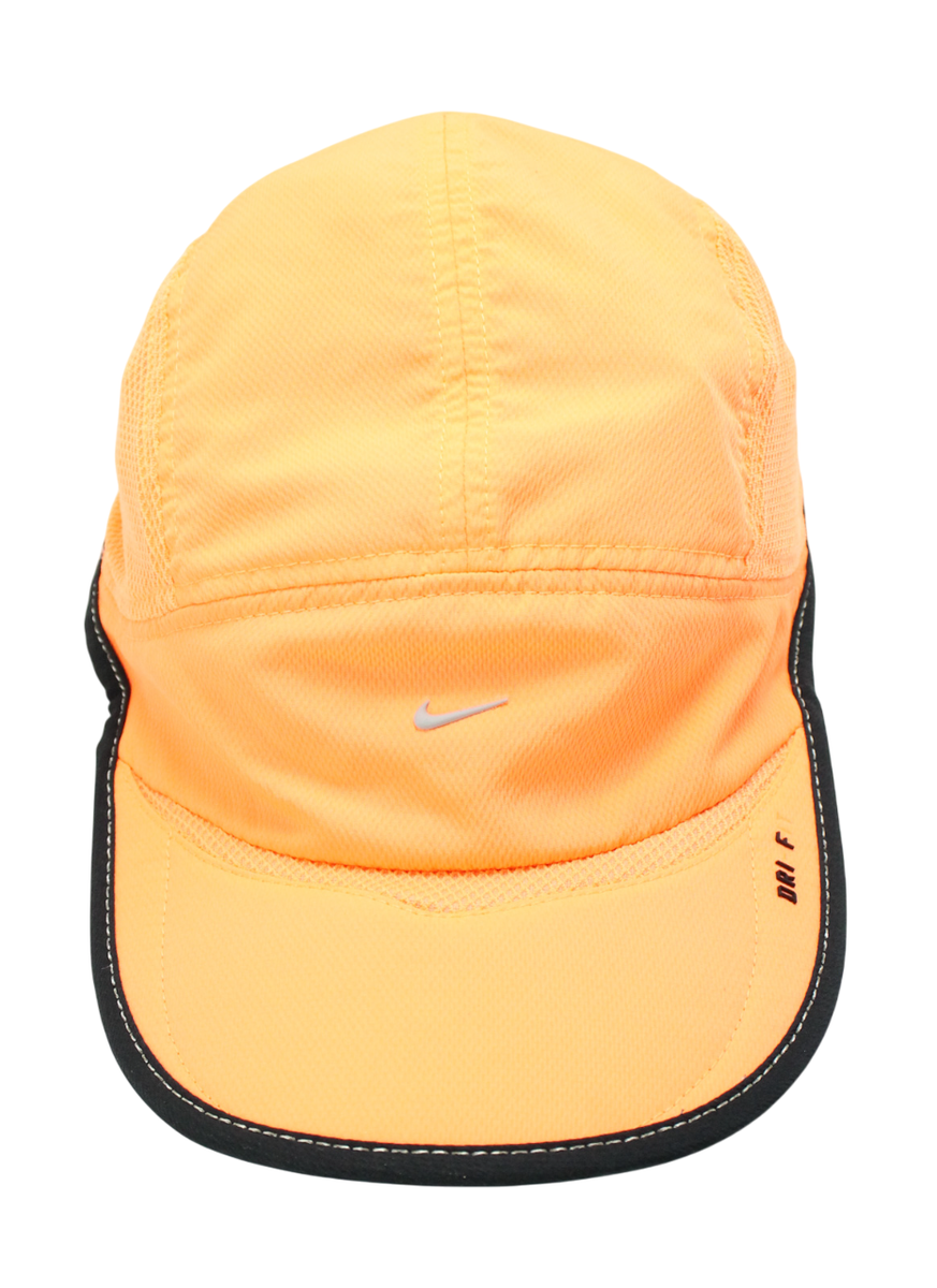 NIKE DayBreak Dri-Fit Cap Men's 63 CM Baseball Adjustable