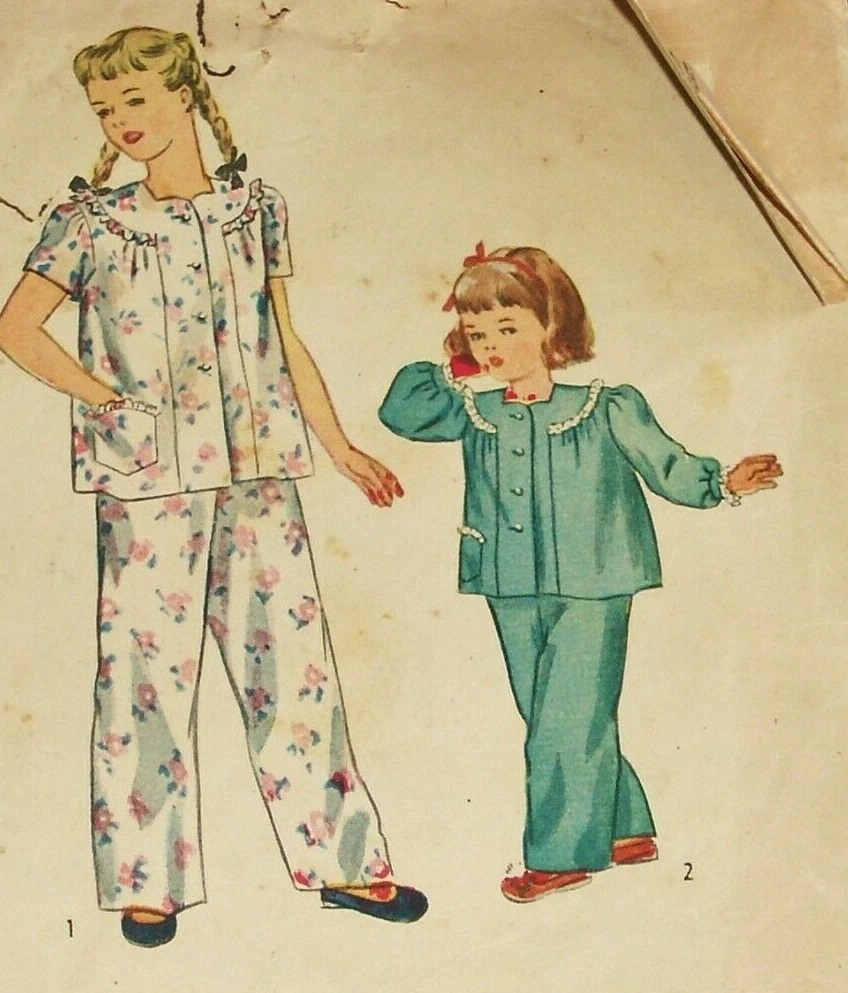 Simplicity 2048 Pattern Girls Sleepwear Pajamas Cut Size 4 Vintage 1940s