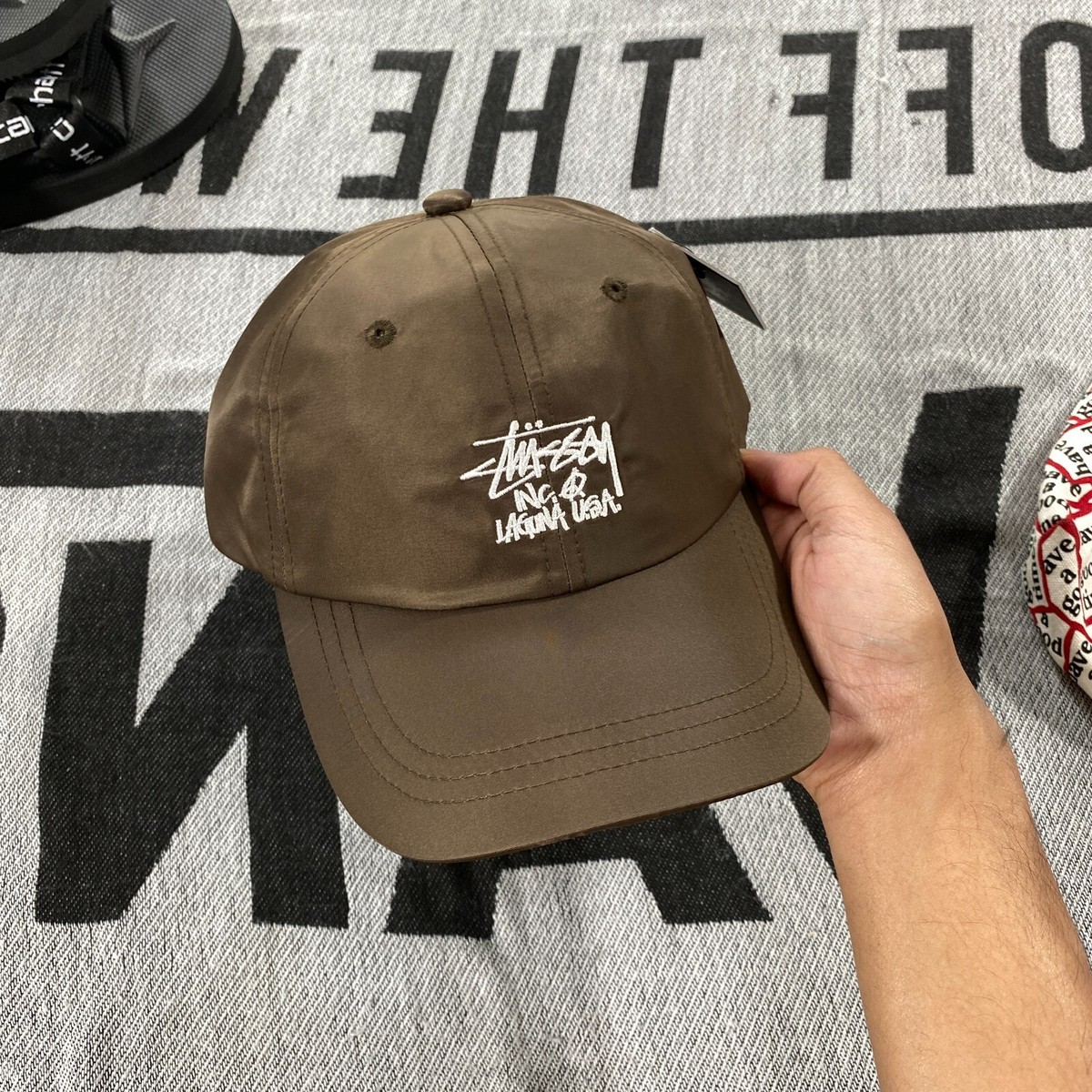 帽子 stussy Brown Tan Snapback Hat Low Pro Chenille S Snapback – Brown | Headwear | Stüssy