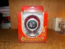 Christmas Digital Photo Ornament Holds up to 59 Photo NEW  9/25