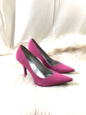 guess pink heels