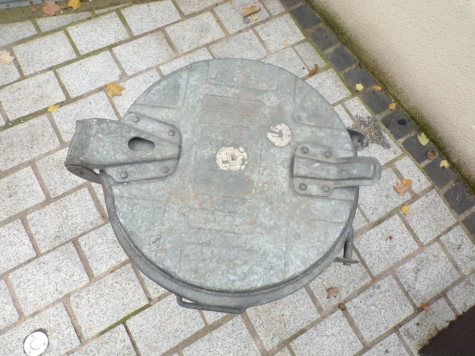 ANCIEN POUBELLE BOULEUSE-ACIER GALVANISé-ZINC-DESIGN 50 60 70 - Photo 3/4