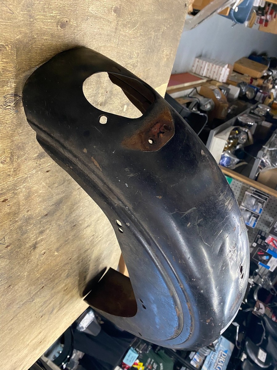 ビンテージ　テールランプ　Harley-Davidson 1971-1972 Harley-Davidson Superglide FX Shovelhead Rear Fender OEM