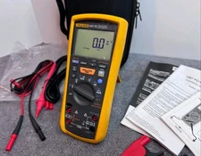 Mint - Fluke 1587 Digital FC Multimeter   90 Day Limited warranty Included 