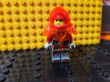 ? LEGO Nexo Knights Macy Halbert Minifigure nex119 from Set 271720