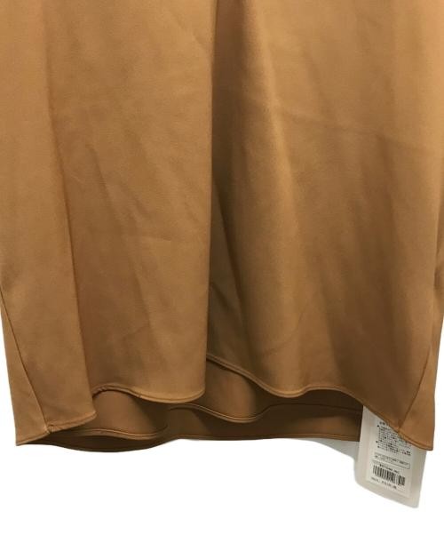 Ameri                    MEDI FOUNTAIN NECK TOP b… - image 4