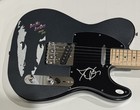 JOHN OATES SIGNED CUSTOM PRIVATE EYES ELECTRIC GUITAR HALL & OATES JSA COA — photo 2