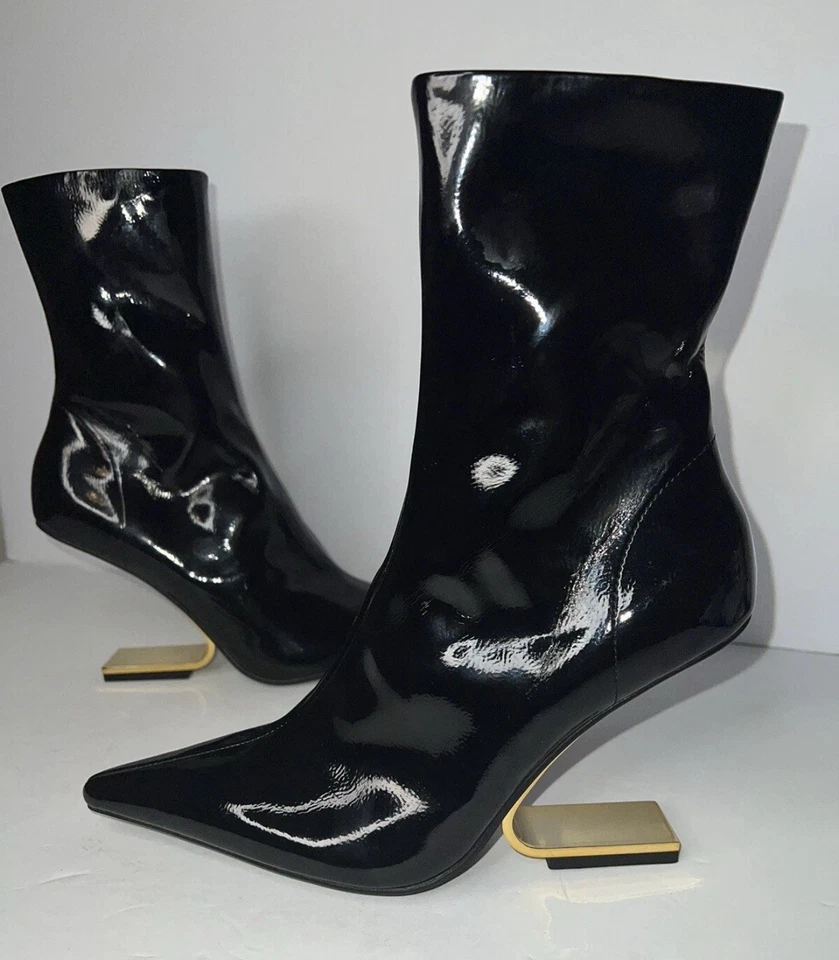 Bota JEFFREY CAMPBELL charol negro con tacón dorado Foto 3 de 4