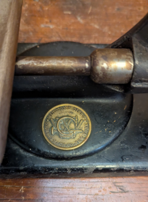 VTG / Antique Willcox & Gibbs Sewing Machine HTF American Version