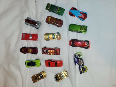 Hot Wheels Auto Konvolut Weltweit Porto Super Zustand