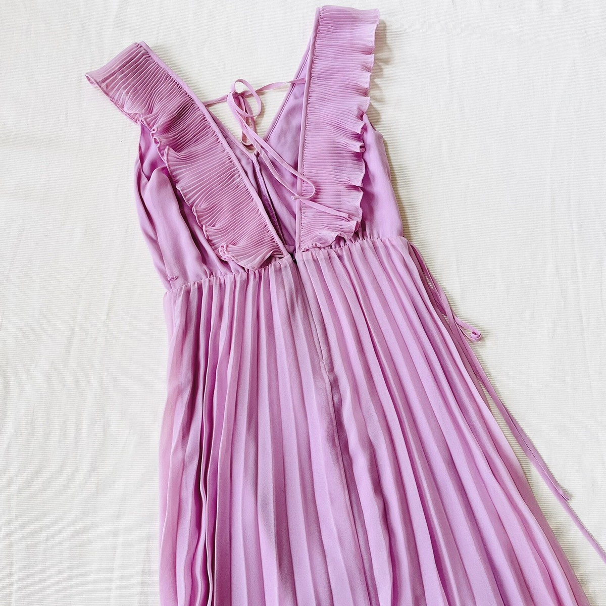 leith pleated dress Elie Tahari Leith Midi Dress Leith Pleated Dress 2025