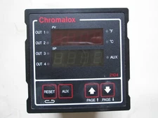 CHROMALOX TEMP CONTROLLER #2104-R0100-0006