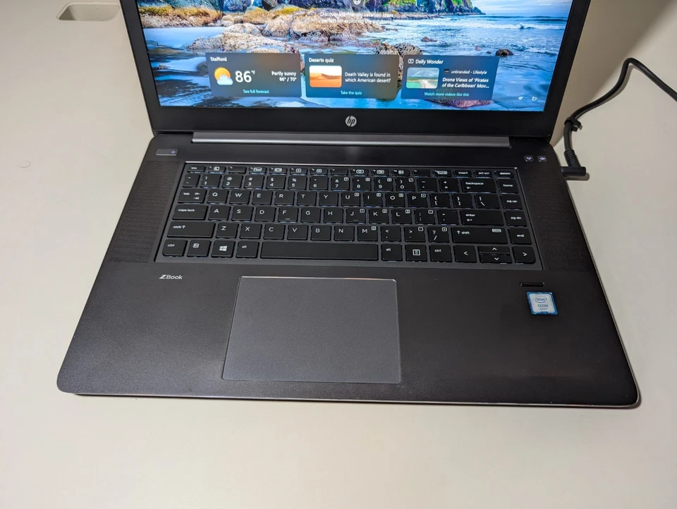 4K! HP ZBook Studio G3 | Xeon 16GB 512GB SSD | NVIDIA, FPS, Retroiluminado, Win11 Pro Foto 3 de 4