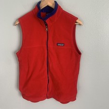 Patagonia Vest Kids Large 12 Red Fleece Pile Outdoor Basic Hike Full Zip Logo