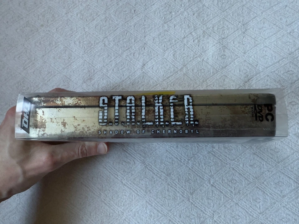 Stalker Shadow of Chernobyl Collector's Radiation Edition  PC - VGC CIB - Image 4 of 4